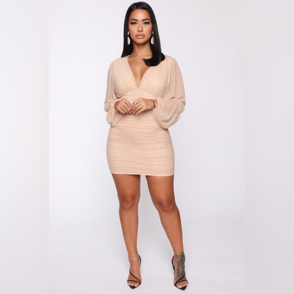 NWT Pretty Little Thing Ruched Mini Dress